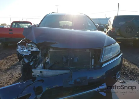 2015 Nissan Pathfinder Platinum from USA, damaged, VIN 5N1AR2MM4FC616709